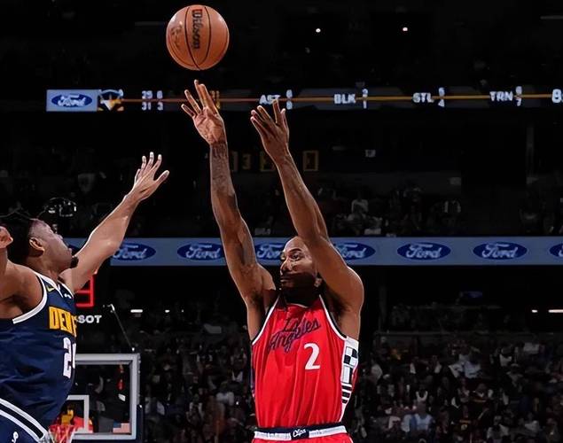 前妻：和布冯离婚后，花了很长时间才接受别人的追求（布冯前妻自述：离婚后很久才接受他人追求）