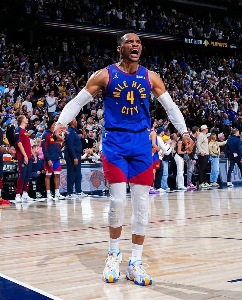 美记：德罗赞找到新东家不算太难，但去快船的话确实很难交易（美媒：德罗赞易寻新东家，赴快船交易难度大）