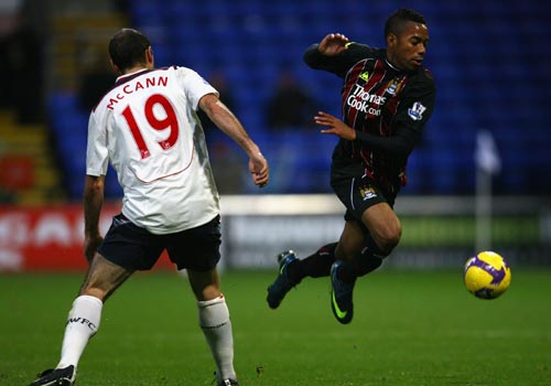 友谊赛阿森纳0-1热刺，萨尔中圈斩，哲凯赖什首秀【老佳】（热身赛热刺1-0阿森纳，萨尔中圈世界波制胜，德克兰赖斯完成首秀【老佳】）