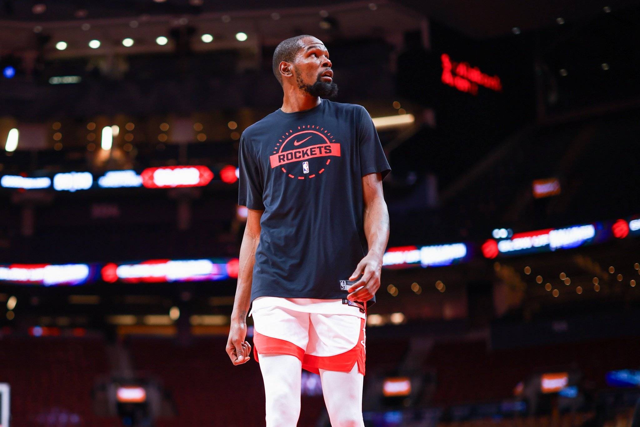 中国U22vs越南U22：拜合拉木、徐彬先发，胡荷韬、贺一然出战（中国U22迎战越南U22：拜合拉木、徐彬首发，胡荷韬、贺一然出场）