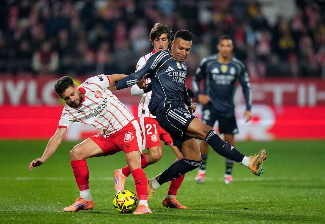 新国足年内重组无望 邵佳一要大换血弃用4大老将 3大新星成中流砥柱（新国足年内重组渺茫 邵佳一拟大换血弃用四老将 三新星有望挑大梁）