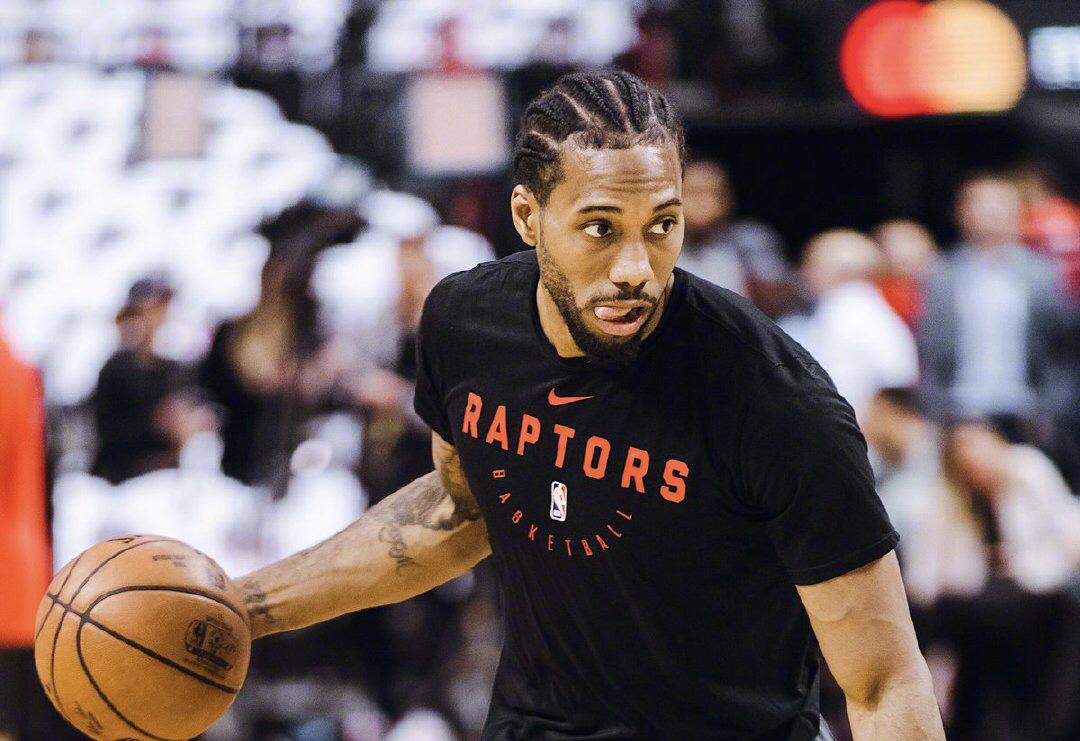 点射得分，凯文-迪克斯成为历史首位在德甲进球的印尼球员（凯文-迪克斯点球破门，成德甲史上首位进球的印尼球员）