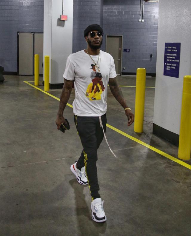 约基奇24+8+13，穆雷暴走三分11中10狂砍52分，掘金双杀步行者（穆雷爆砍52分三分11中10，约基奇24+8+13，掘金完成对步行者双杀）