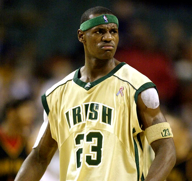 17／18赛季以来英超参与进球数榜：萨拉赫第一，孙凯分居二三（2017／18赛季至今英超参与进球榜：萨拉赫领跑，孙兴慜与凯恩分列二三位）