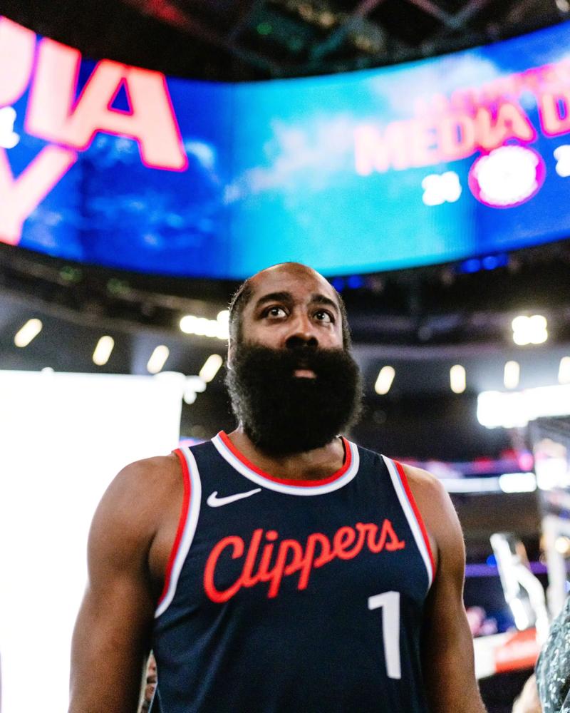 莱昂纳多：当时我不同意巴黎续约姆巴佩；我一直都不喜欢执教（莱昂纳多：曾反对巴黎与姆巴佩续约，对执教始终无感）