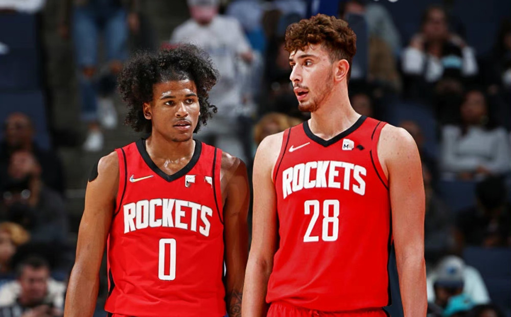 记者：佛罗伦萨球员不满基恩500万高薪，后者态度也存在问题（记者称佛罗伦萨更衣室不满基恩500万年薪，其态度问题亦引发争议）