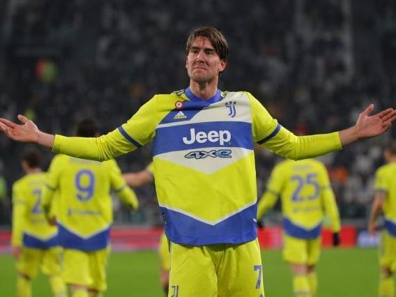 每体：7500人无法及时入场，反对派斥责拉波尔塔侮辱巴萨会员（每体：7500人未能按时入场，反对派痛斥拉波尔塔侮辱巴萨会员）