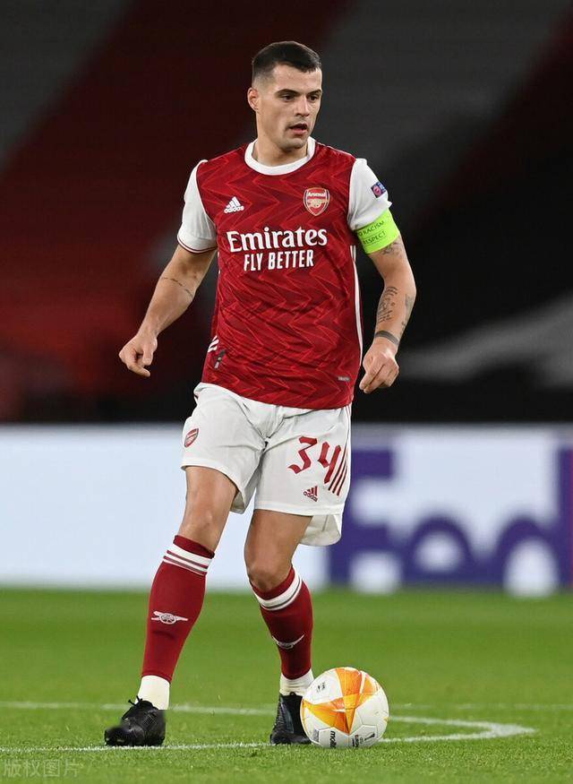 记者：王钰栋身体疲劳已返杭，不参加熊猫杯；多人也有伤病（记者：王钰栋因疲劳已回杭，缺席熊猫杯，多名球员同样带伤）