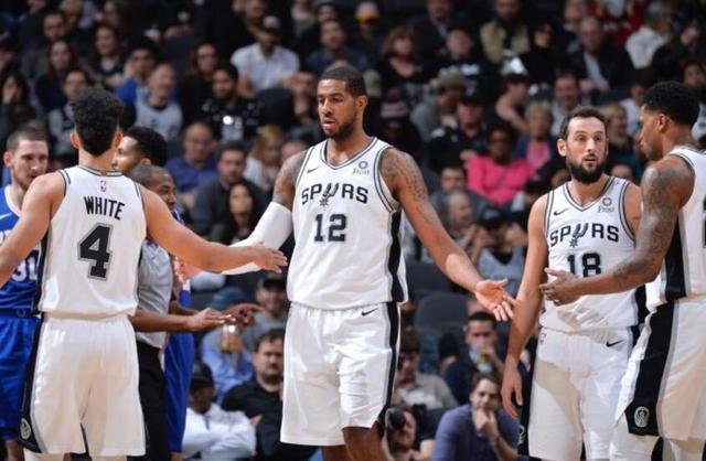 意媒：新星伊万-马耶首次入选一线队，他在国米的未来计划中（意媒：小将伊万-马耶首次跻身一线队，已被纳入国米未来规划）